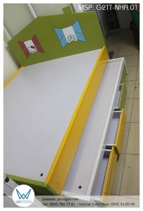 Giường tầng thấp ngôi nhà của Hello Kitty và Doraemon