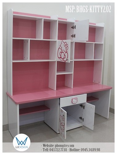 Bàn học đôi Hello Kitty MSP: BHGS-KITTY2.02 có kệ sách có 2 ô tủ có cánh liền với bàn học dáng thẳng có 2 đợt gỗ ở vị trí ngồi và tủ đồ 1 ngăn kéo - 2 cánh mở