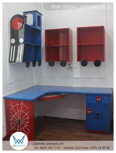 Bàn học đặt góc 1m2x1m6 có giá sách đoàn tàu hỏa treo tường chủ đề Spider Man của Gia Bảo