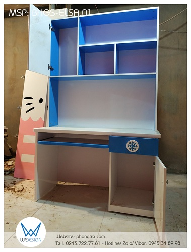 Kệ sách được chia thành nhiều khoang để bé sắp xếp sách vở của mình khoa học, cùng ô tủ cánh cất các cuộn tranh A3 hoặc hộp đồ dùng