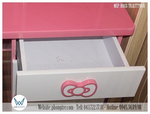 Ngăn kéo tay nắm nơ để đồ dùng học tập dưới mặt bàn học Hello Kitty MSP: BHGS-TH.KITTY001