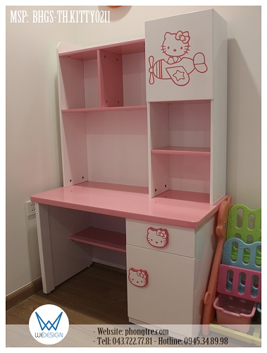 Bàn học sinh tiểu học liền giá sách trang trí Hello Kitty lái máy bay MSP: BHGS-TH.KITTY0211