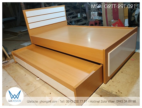Giường tầng thấp G2TT-29T.021 phối melamine màu vàng ngọc bích và màu trắng ở nhiều điểm: đầu cao giường, đầu thấp giường và ngăn kéo, mang đến không gian phòng ngủ tươi sáng. giúp mở rộng không gian