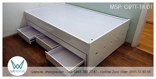 Giường tầng dưới có 3 ngăn kéo để vừa gối và chăn mỏng giúp cho phòng ngủ của 2 bé gái gọn gàng hơn