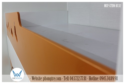 Thành chắn giường tầng trên cao hơn so với mặt dát giường ngủ 25cm