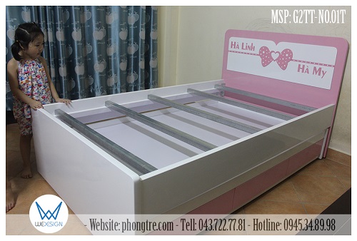 Giường tầng trên sử dụng thang giường làm bằng thanh kẽm hộp vuông 40x40mm, dày 1.1 ly