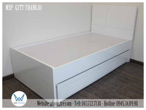 Sau khi đẩy giường tầng dưới vào gầm giường tầng trên chúng ta gần như không thấy được phần đệm của giường