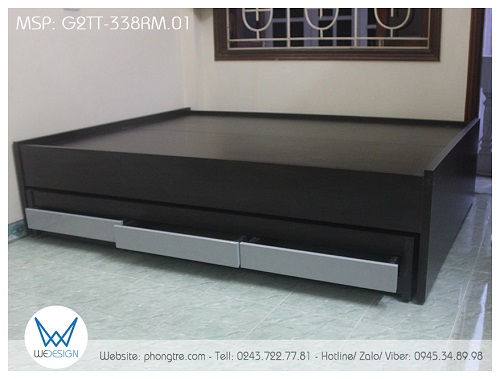 Giường tầng dưới làm âm phần dát theo đệm để khi đẩy giường dưới vào gầm, khe giữa 2 giường là rất nhỏ