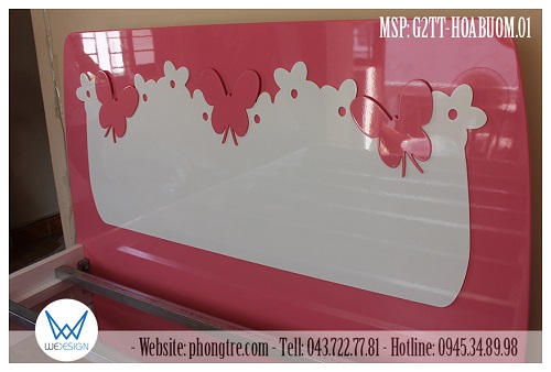 Chi tiết trang trí bướm và hoa xinh trên đầu giường