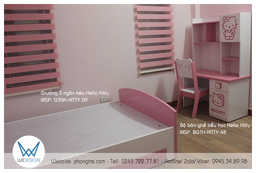 Bàn ghế tiểu học Hello Kitty dễ thương tạo cho bé yêu thích góc học tập của mình và sẽ thích được tập vẽ, tập viết hơn