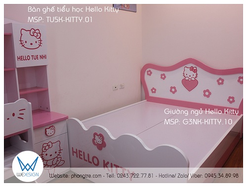 Xoay người nhìn sang bên phải cửa ra vào là vị trí giường ngủ Hello Kitty form dáng tân cổ điển của bé Tuệ Nhi