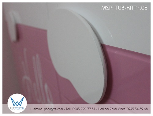 Tay nắm tủ quần áo Hello Kitty TU3-KITTY.05 được tạo hình tay của Hello Kitty bằng gỗ và sơn