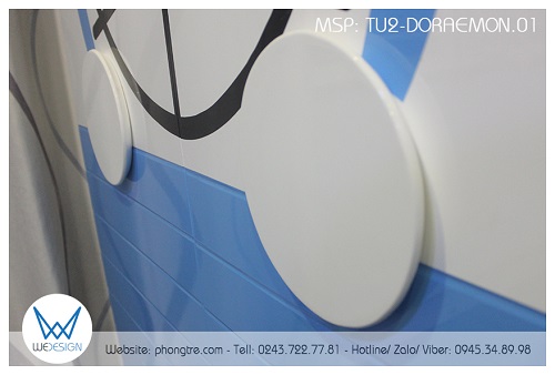 2 bàn tay của Doraemon nắm trên hàng rào gỗ được làm thành tay nắm của tủ quần áo Doraemon TU2-DORAEMON.01